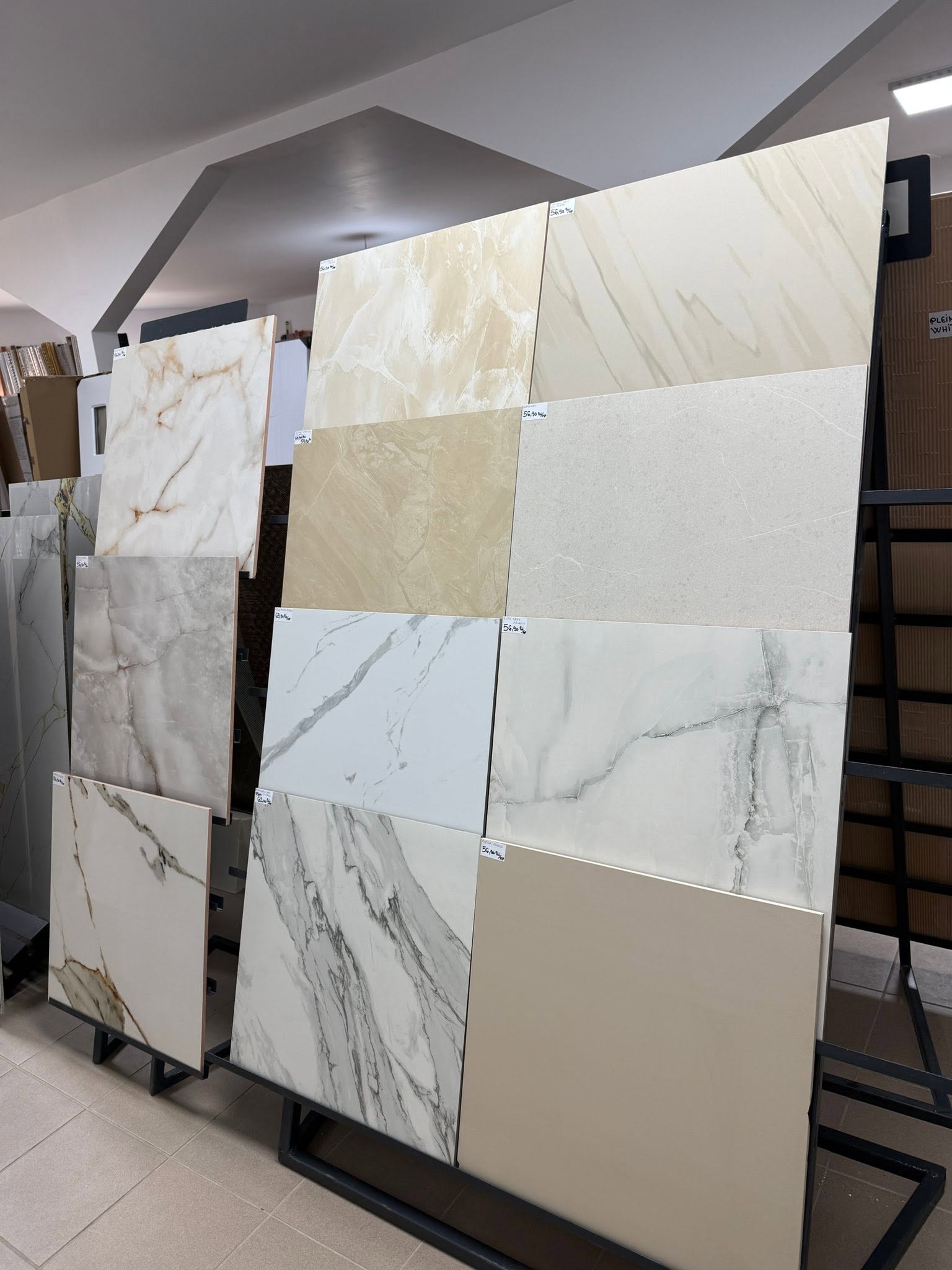 Showroom de gresie și faianță Todoran & Kim