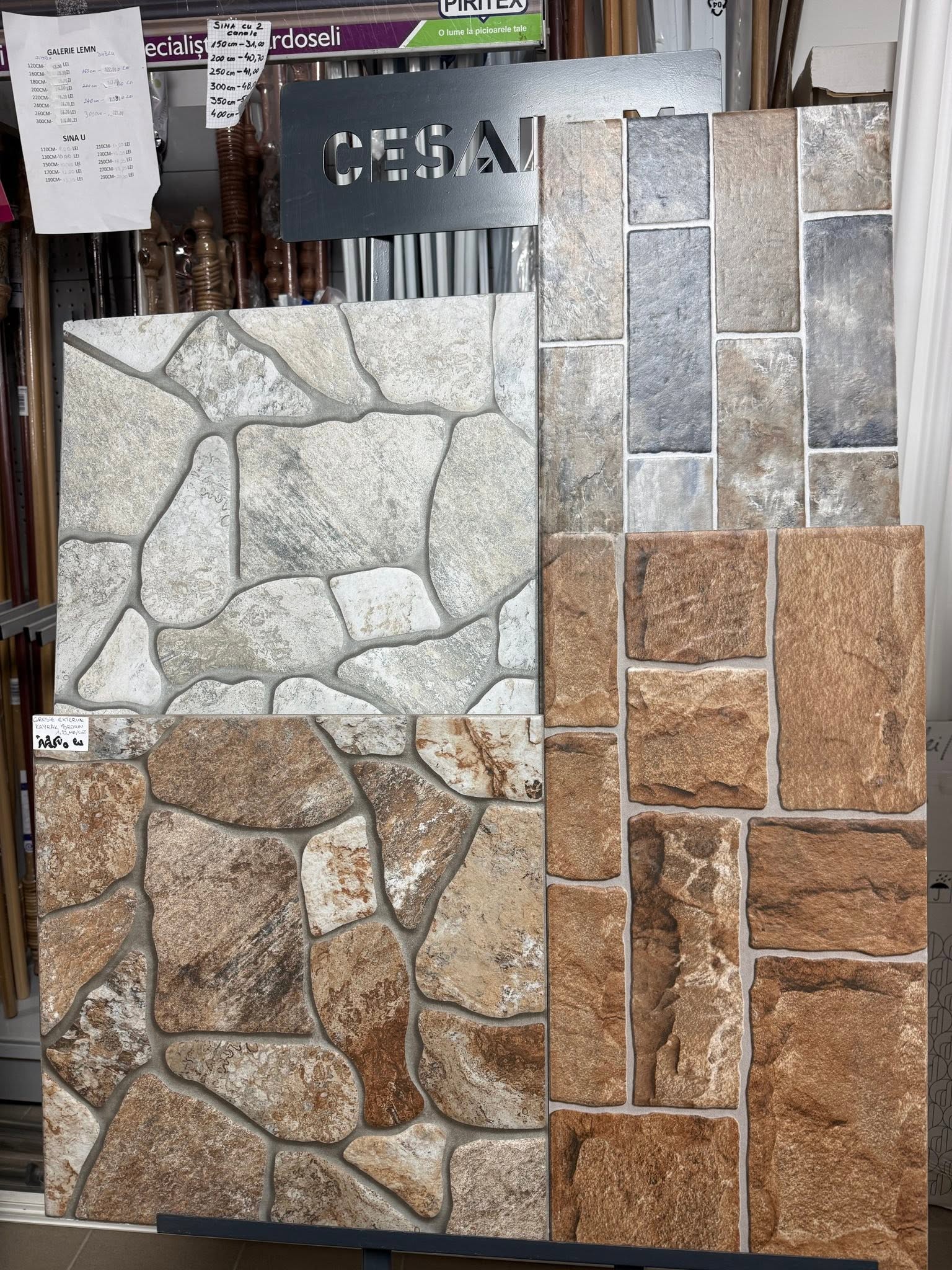 Modele de gresie exterior și galerii lemn în magazin